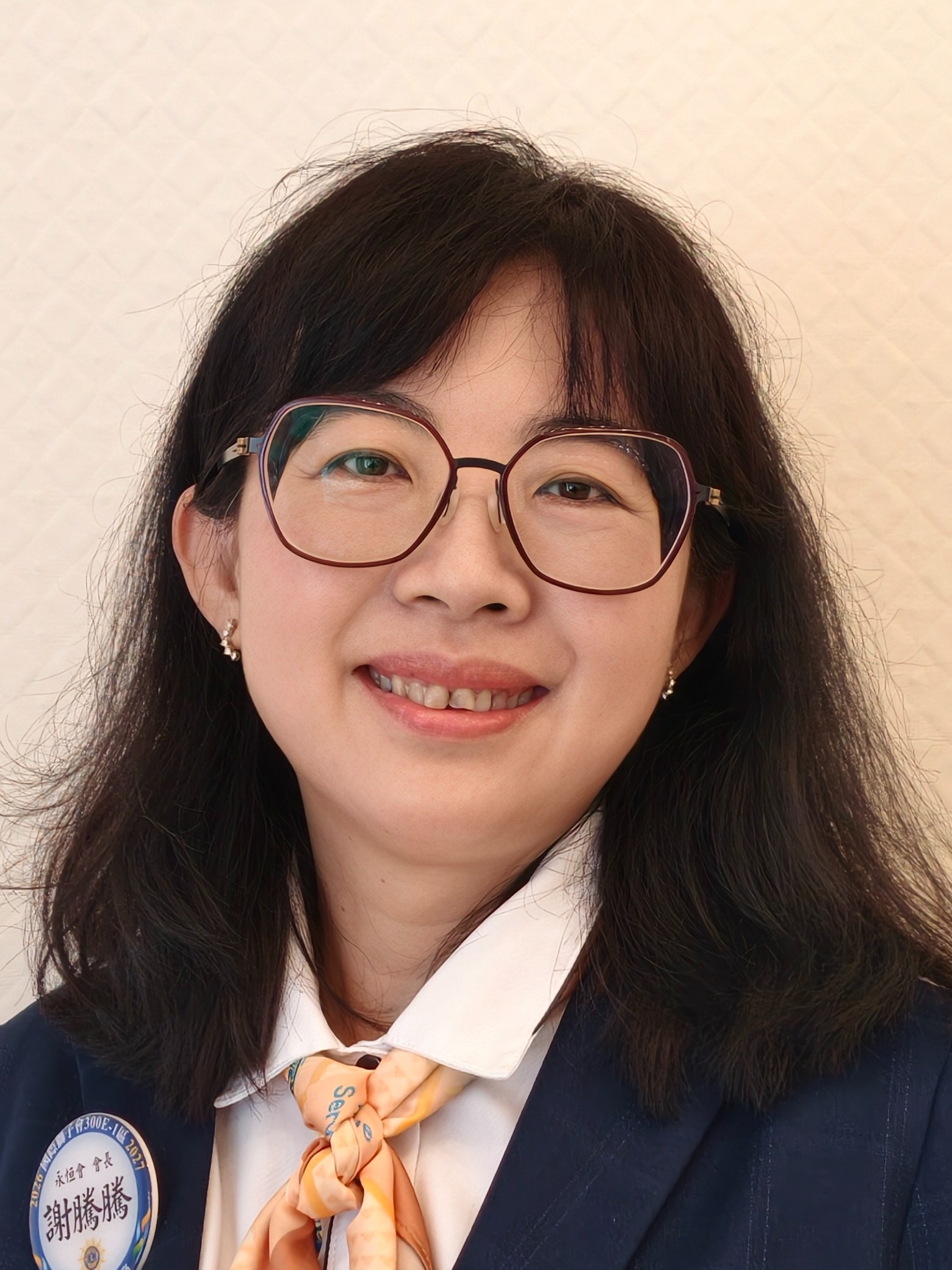 謝騰騰